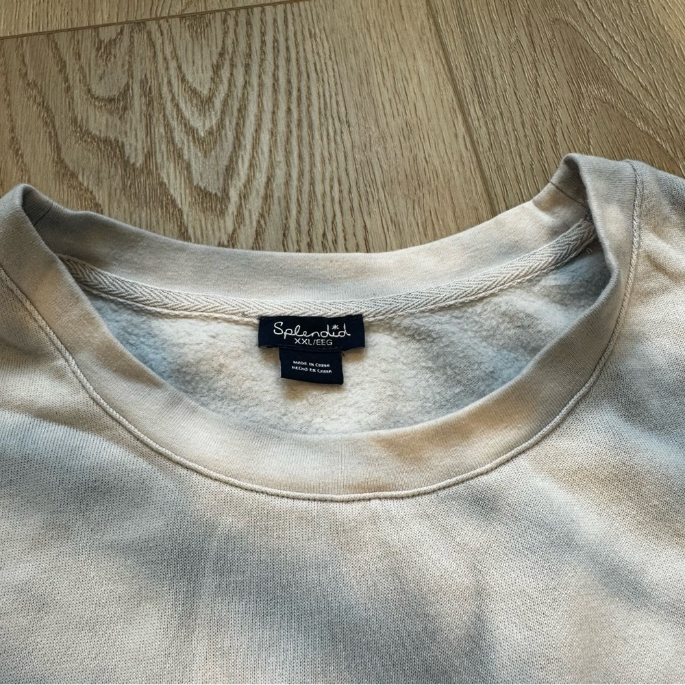 Splendid Sweatshirt - Picture 3 of 4